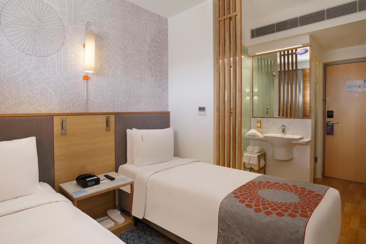 Holiday Inn Express Bengaluru Yeshwantpur By Ihg Exterior foto